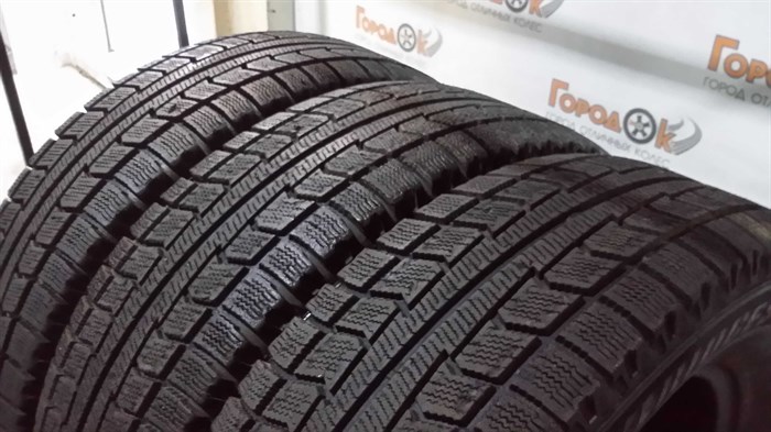 Шина липучка R15 Bridgestone 205х70 15140 - фото 15218