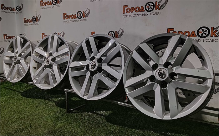 К-кт литых дисков R17 TOYOTA 5х114,3/60,1/45 23084 - фото 31399