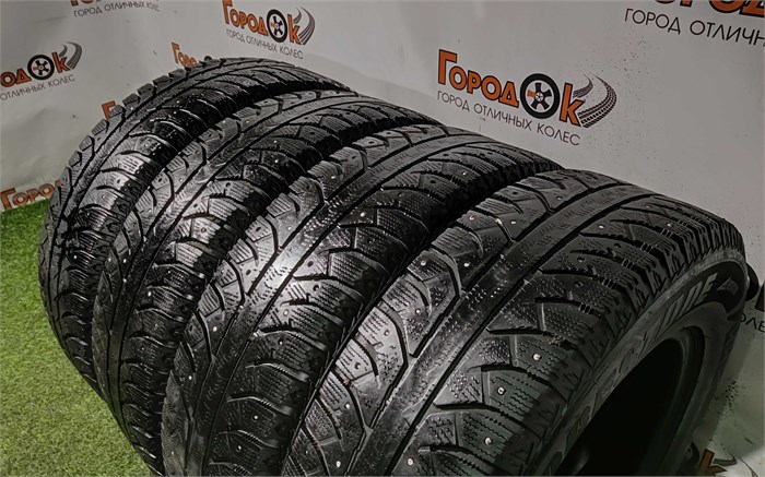 К-кт шин зима R16 Bridgestone 215х70 24101
