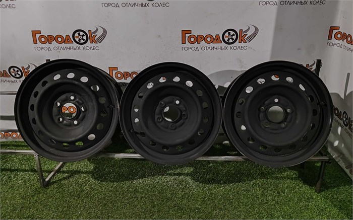 Пара штам. дисков R16 HYUNDAI 5х114,3/67,1/50 24133