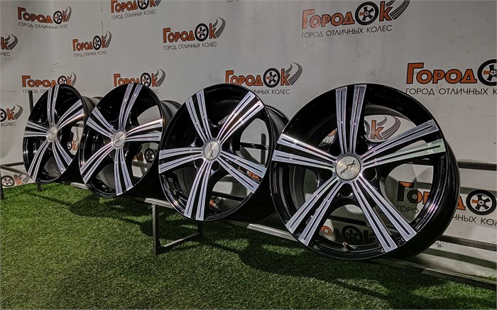 К-кт литых дисков R16 HYUNDAI 5х114,3/67,1/35 24304