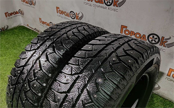 Пара шин зима R15 Bridgestone 205х65 25742