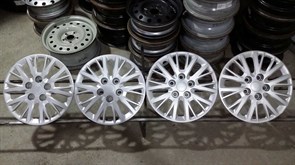 К-кт колпаков R15 KIA 6935