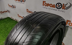 Шина лето R17 Kumho 235х50 5326