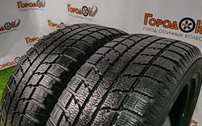 Пара шин липучка R17 Toyo 235х55 20643